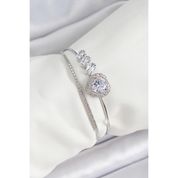 Pirinç Gümüş Renk Kalpli Zirkon Taşlı Kadın Bileklik