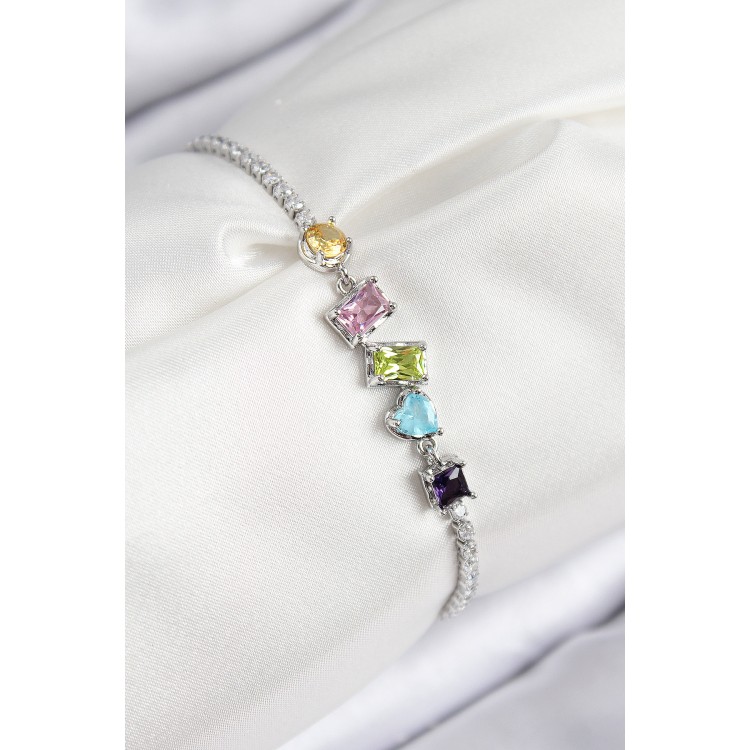 Pirinç Renkli Zirkon Taşlı Geometrik Model Gümüş Renk Kadın Bileklik