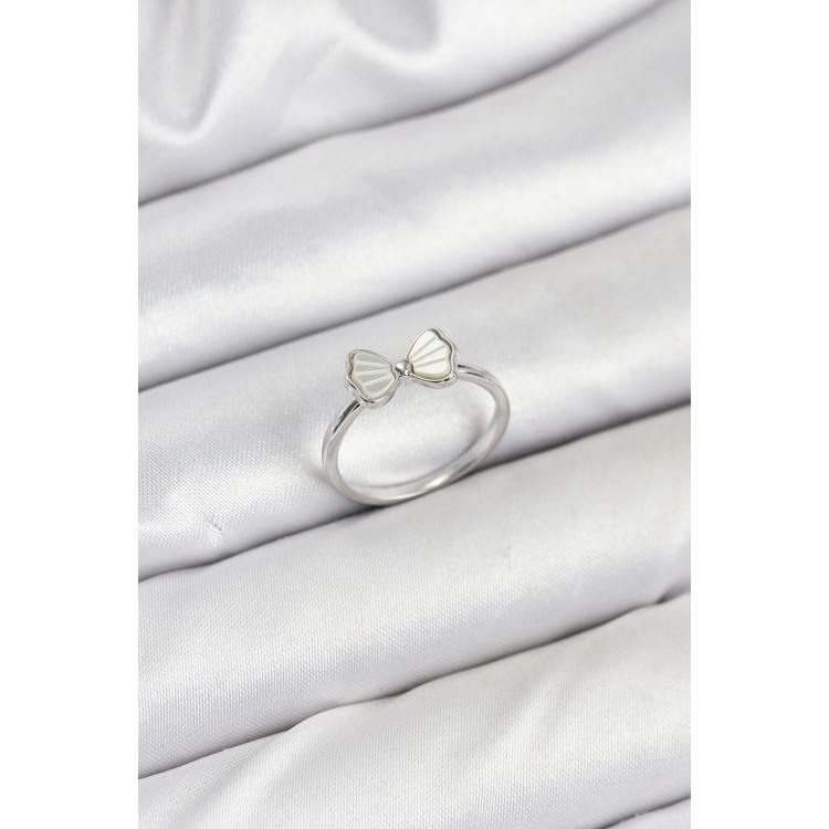 Pirinç Gümüş Renk Fiyonk Model Kadın Yüzük