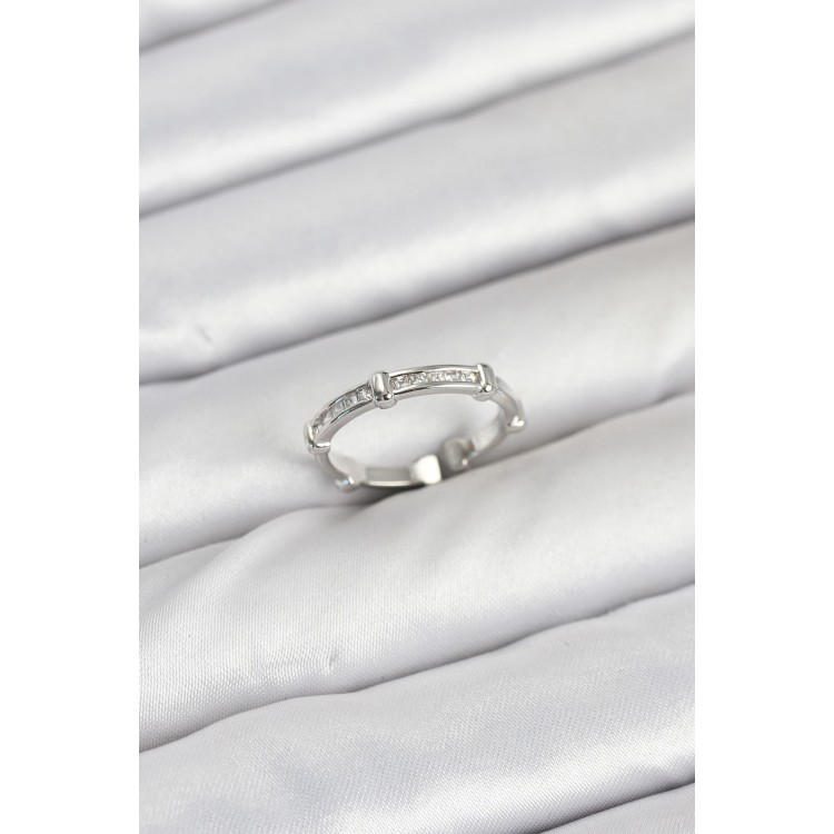 Pirinç Gümüş Renk Kemik Model Zirkon Taşlı Kadın Yüzük