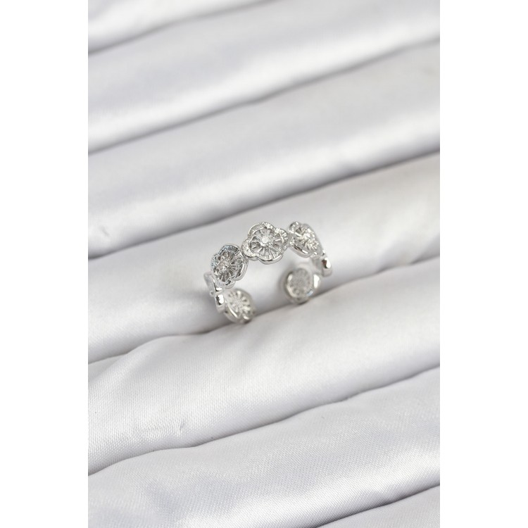 Pirinç Gümüş Renk Yonca Model Kadın Yüzük