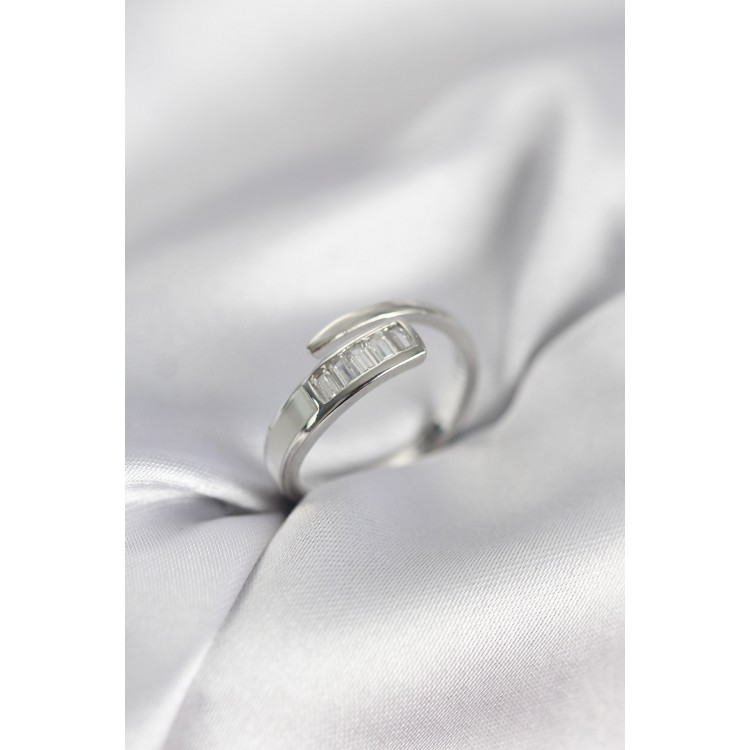 Baget Zirkon Taşlı Gümüş Renk Kadın Yüzük