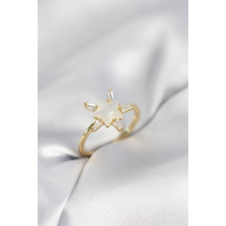 Gold Renk Yıldız Model Sedefli Zirkon Taşlı Kadın Yüzük