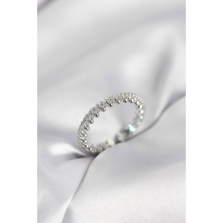 Gümüş Renk Sıralı Zirkon Taşlı Model Kadın Yüzük