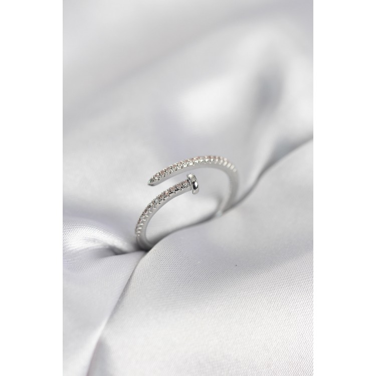 Çivi Model Zirkon Taşlı Gümüş Renk Kadın Yüzük