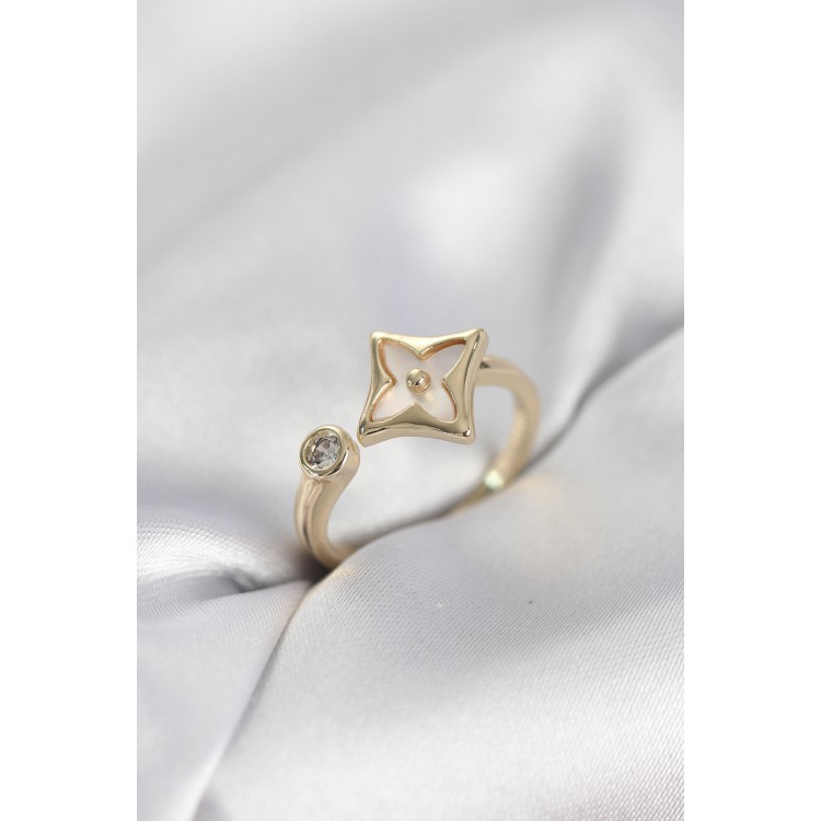 Gold Renk Köşeli Yonca Model Zirkon Taşlı Kadın Yüzük