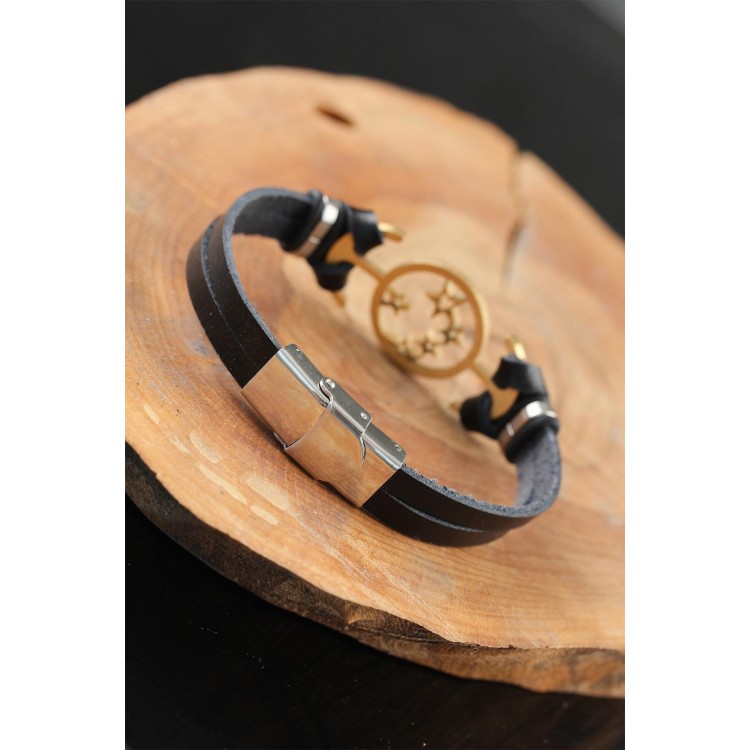 Gold Renk Yıldızlı Metal Aksesuarlı Siyah Deri Erkek Bileklik